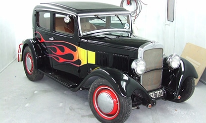 Austin flames side view